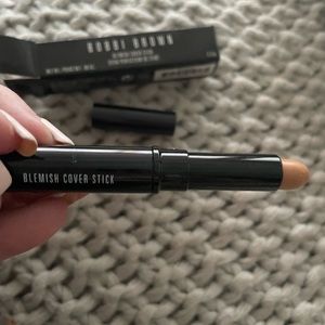 BOBBI BROWN Blemish Cover Stick in WARM HONEY - NEW IN BOX